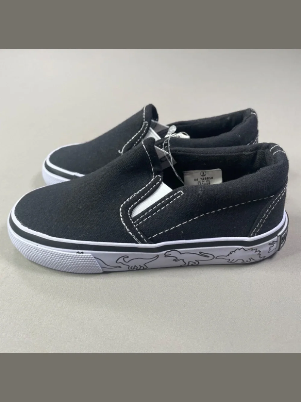 NEW Tommy Bahama Shoes Boys 9T toddler black canvas Dino slip on beach casual